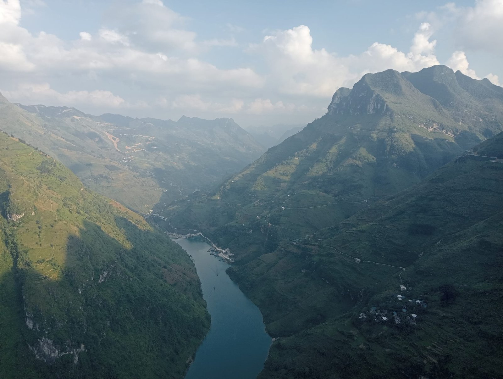 Ha Giang Scenic Bike Routes: Unveiling the Most Breathtaking Cycling Journeys in Vietnam with Golden Cycling Tours